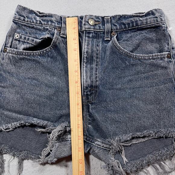 VTG Levi's 501 Shorts Women 28 Gray High Rise Button Fly Cutoff Distressed Denim - Picture 4 of 11